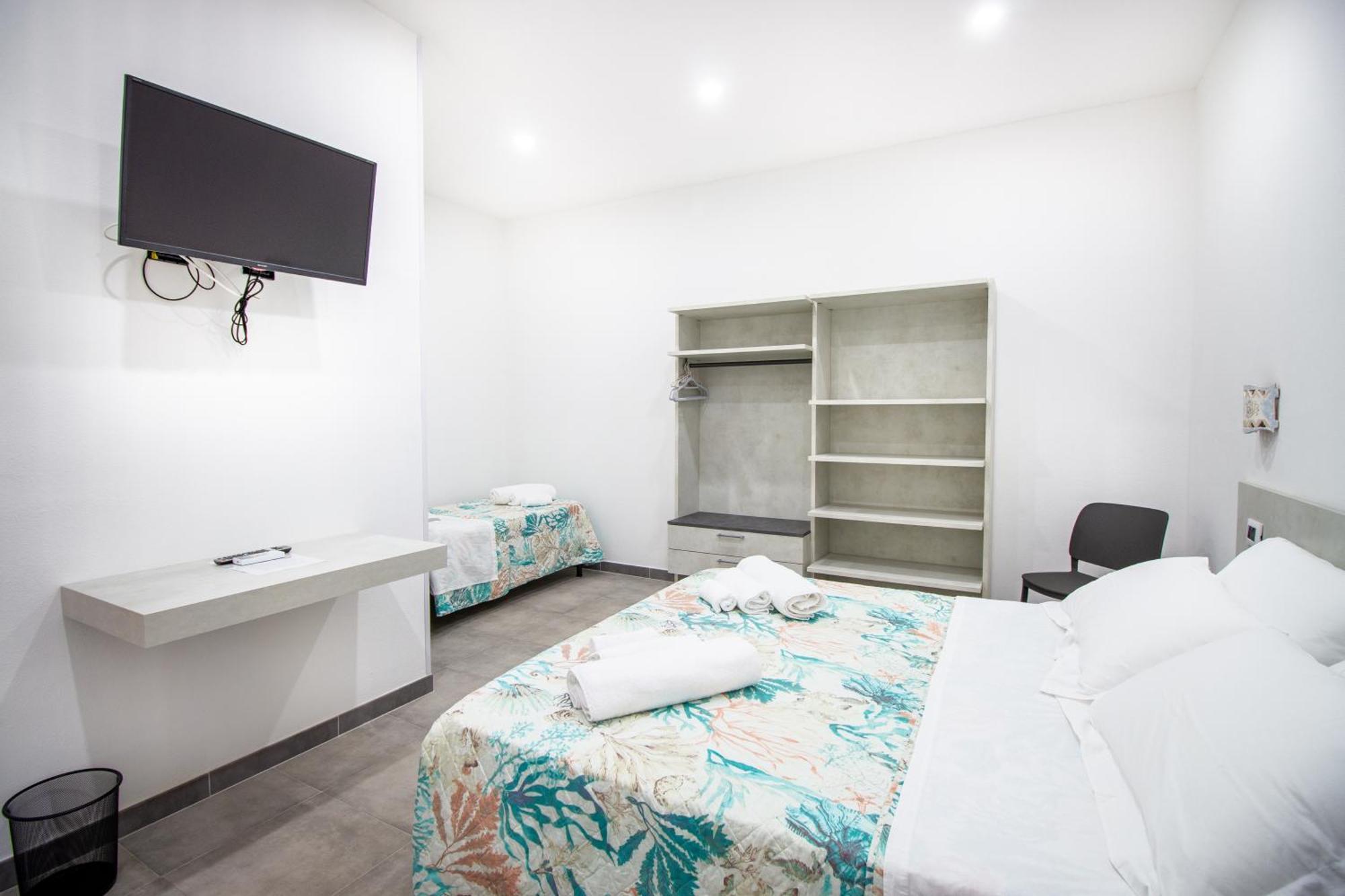 S'Omu E Chicchinu Rooms Кардеду Екстериор снимка
